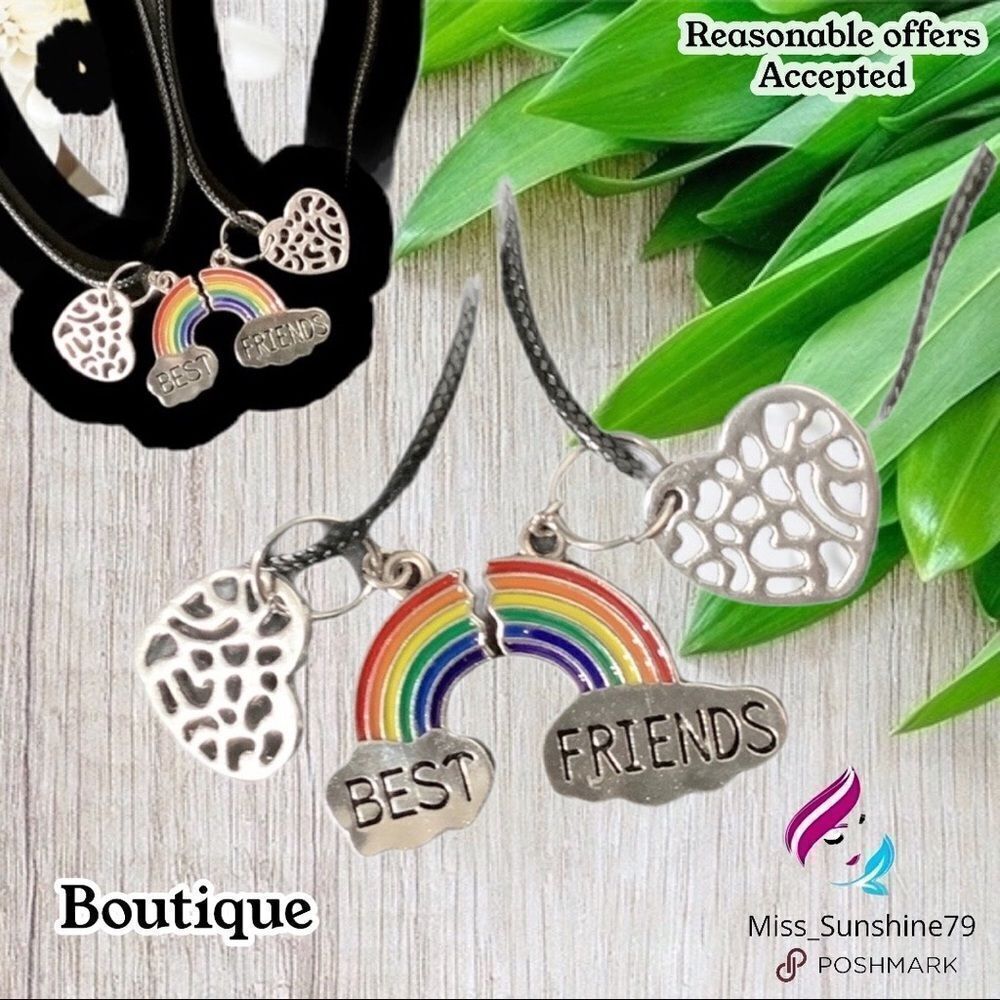 Boutique NEW - 🌈 Best Friends 🌈 2 necklaces 🥰
